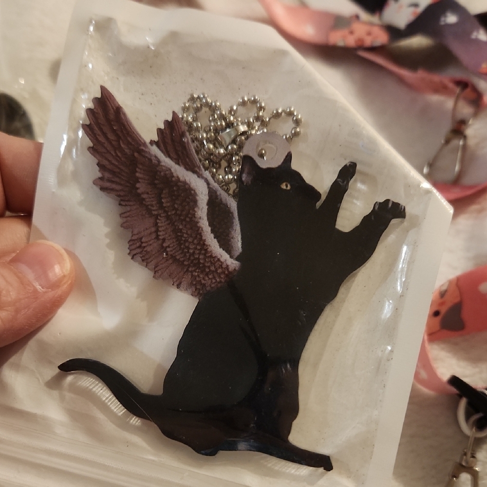 Cute Cat-Themed Kids Accessory Set - Picture 6 of 8